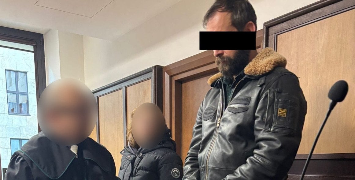 Słowak ścigany Europejskim Nakazem Aresztowania ukrył się w sofie na Bielanach