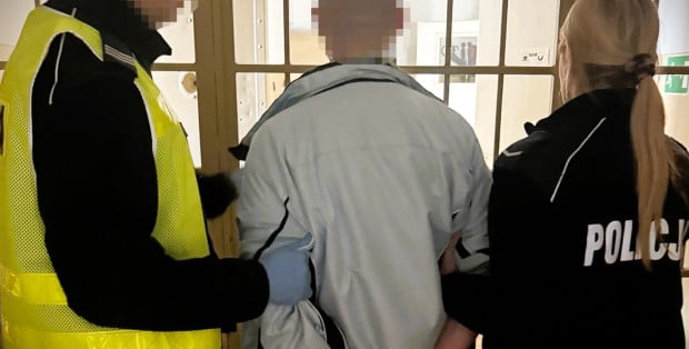 Areszt dla 29-latka. Miał zaatakować pracownicę CPS i przypadkową kobietę