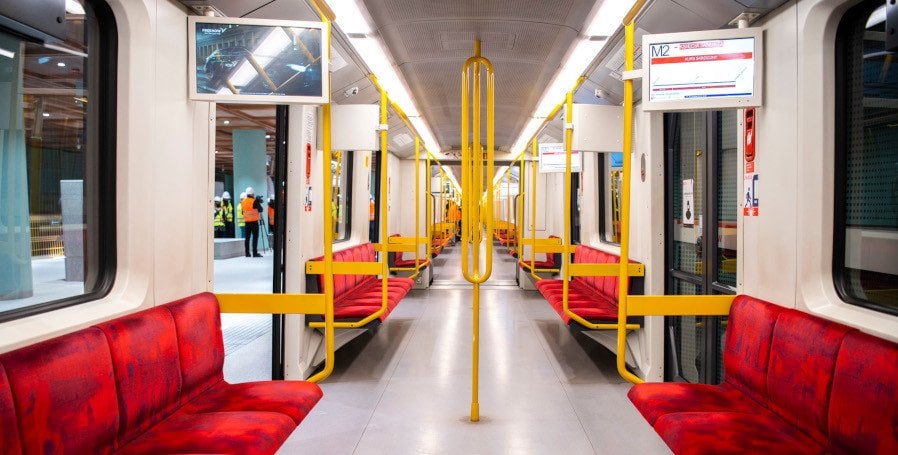 „To w pełni bezpieczne”. Pociągi nowej linii metra M4 bez maszynisty