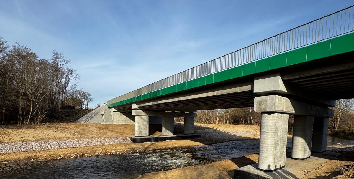 Most nad Świdrem na DW 801 już gotowy. Wiemy, kiedy zostanie otwarty