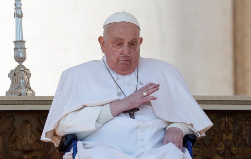 Papież na Mszy w Watykanie. „Bóg nie zostawia nas samych”