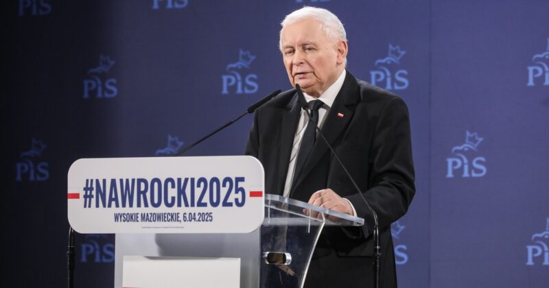 Jarosław Kaczyński "analyzes" the candidates. "It&#39;s worse"