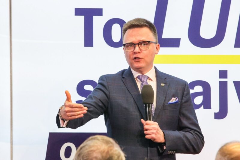 Hołownia on the debate and the function  of TVP: It&#39;s a circus, not a democracy!