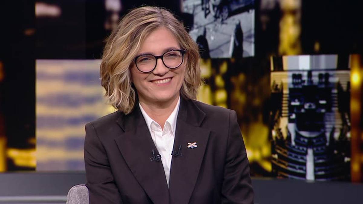 Myć auto na Wielkanoc? Lepiej poczekajmy. Chmura pyłu nadciąga nad Polskę