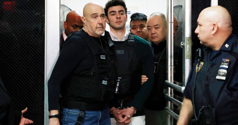 Luigi Mangione formalnie oskarżony o zabójstwo. Grozi mu kara śmierci