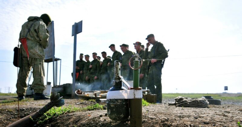 Bunt w rosyjskiej jednostce wojskowej. 100 żołnierzy próbowało uciec. „Nie mają prawa nas tam trzymać”