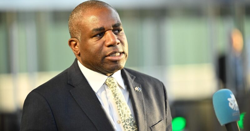 Rozejm czasowy w Ukrainie. Brytyjskie MSZ apeluje do Rosji