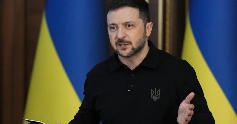 Wołodymyr Zełenski zarzuca Rosji złamanie rozejmu. „Usiłują stworzyć wrażenie”