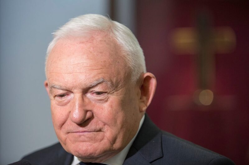 Miller ruga sztab Trzaskowskiego. „Na litość boską!”