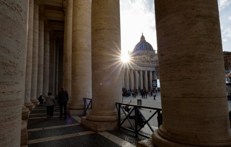 Ciało papieża Franciszka zostało złożone do trumny
