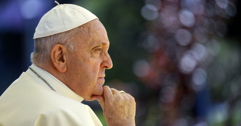 Ważny dzień w Watykanie. Wierni oddadzą hołd Franciszkowi