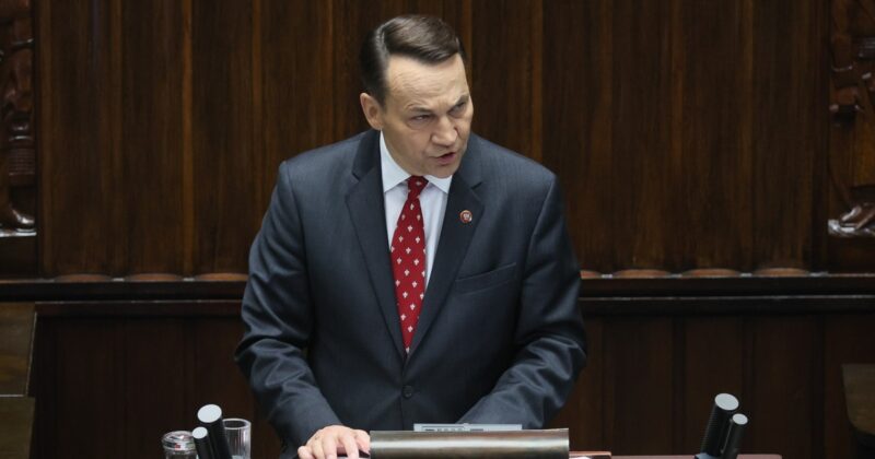 Politycy komentują expose Radosława Sikorskiego. „Bardzo dobitne”, „jestem przerażony”