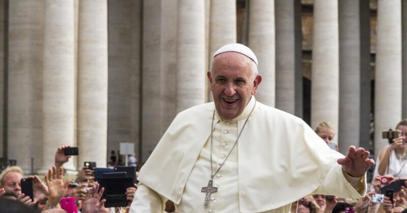 Polacy ocenili pontyfikat papieża Franciszka. Wskazali najważniejszą reformę