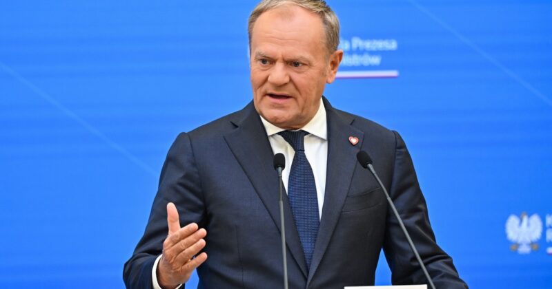 Donald Tusk apeluje do Adama Glapińskiego. „Walka z drożyzną PiS przynosi efekty”