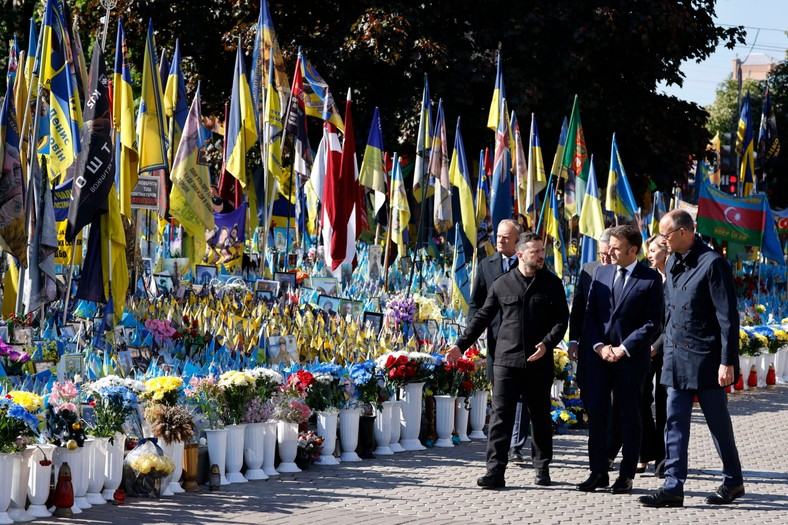 Europejscy przywódcy zapalili znicze na kijowskim Majdanie