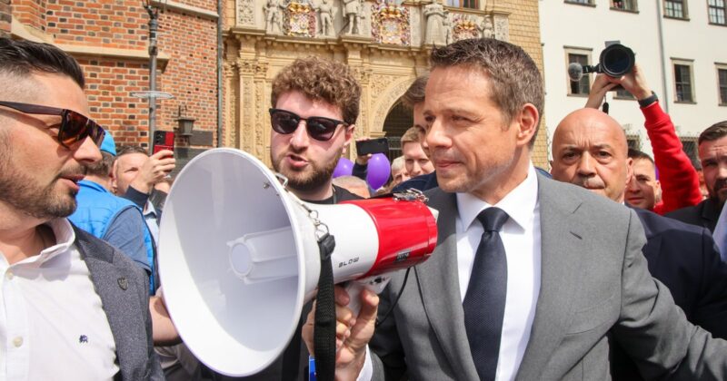 Kluczowe czwarte miejsce. „Trzaskowski jest już umówiony z Czarzastym”