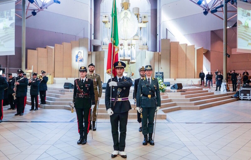 Piękne! Wojskowi z całego świata przyjęli chrzest w Lourdes