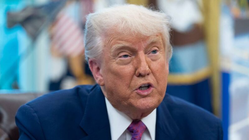 Trump zapowiada cła na Unię Europejską. Mówi o „potężnych barierach handlowych”