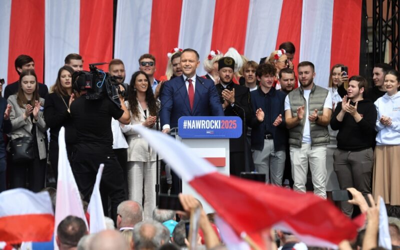 Nawrocki o „piwie z Mentzenem”:Trzaskowski potrzebuje opieki