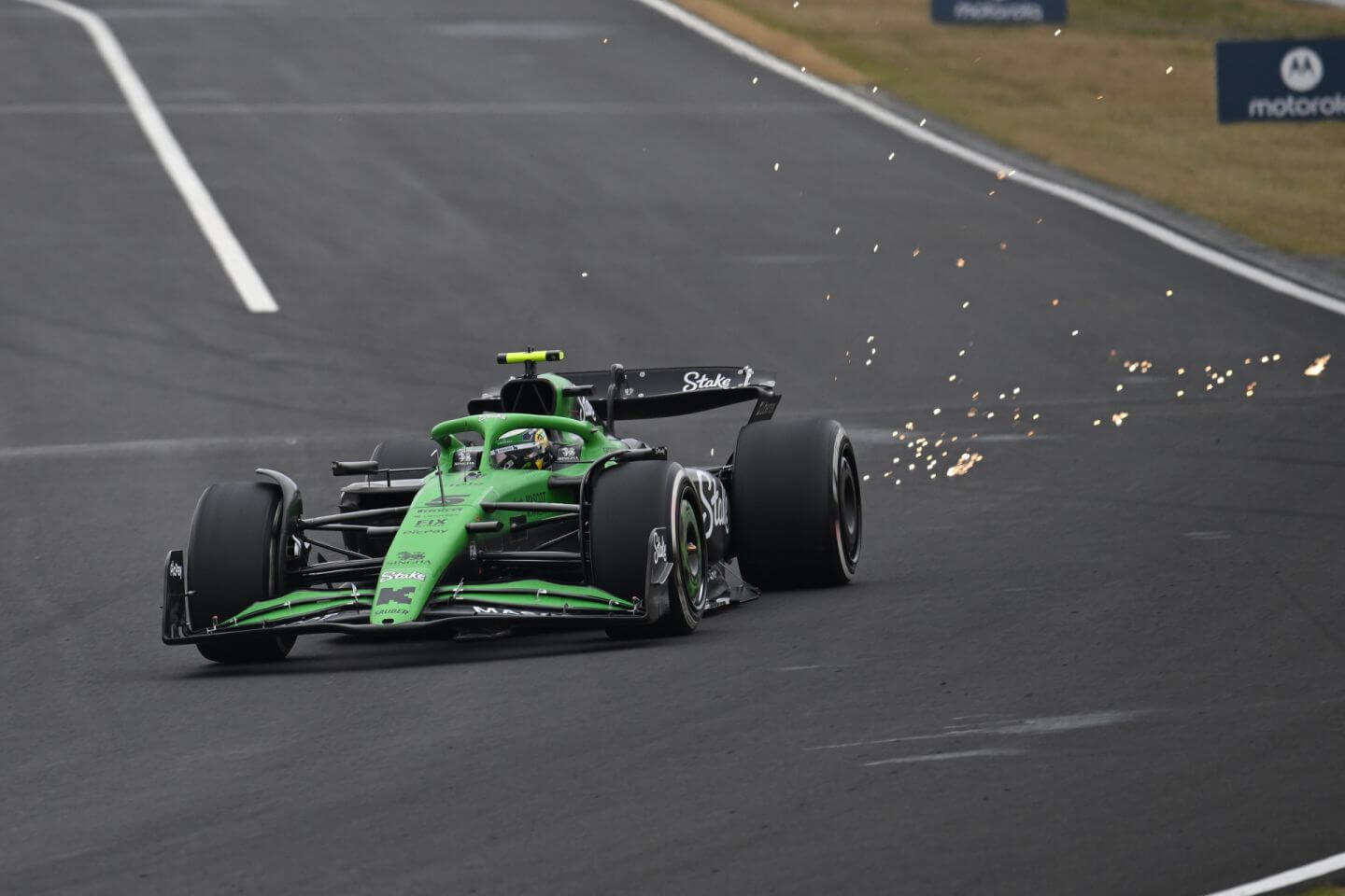 Stalowe płytki mogą wpłynąć na układ sił w drugiej połowie sezonu 2025