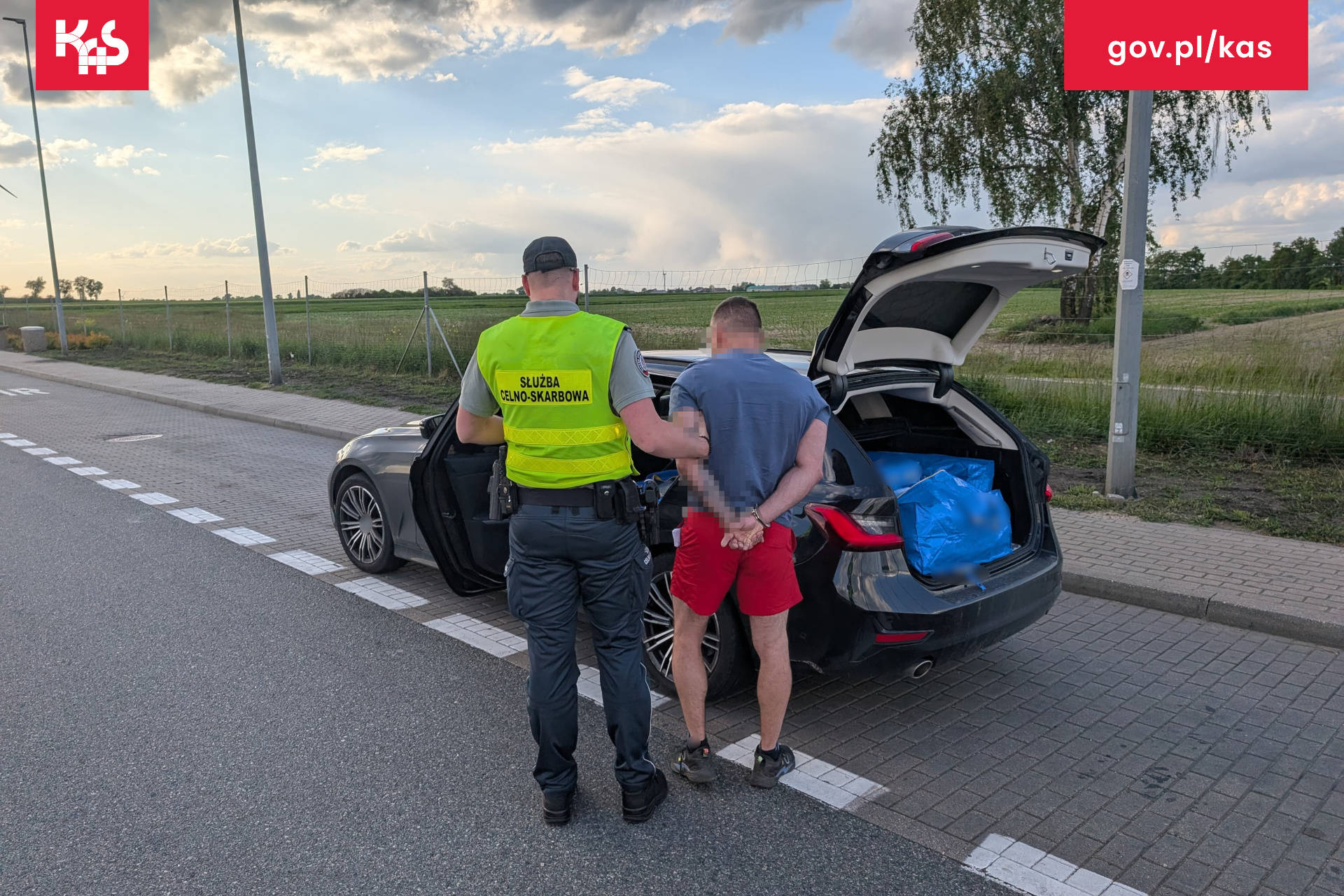 Przemycał w aucie 38 kg marihuany. Wpadł na autostradzie A2