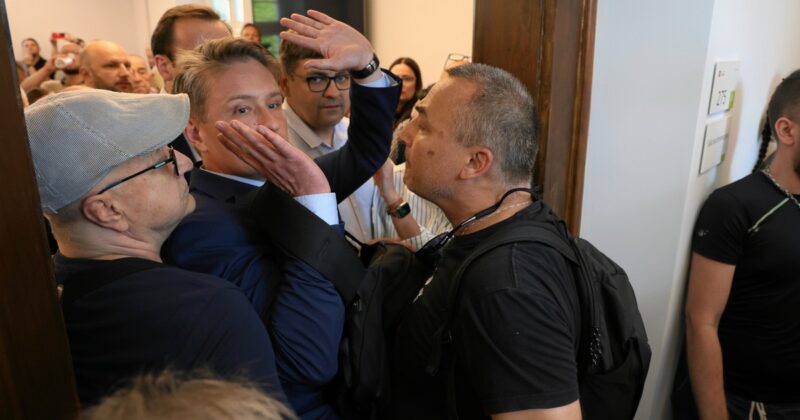 Awantura w Szczecinie zamiast rozmowy o imigrantach na granicy. „Zostałem uderzony”