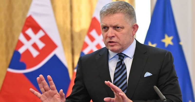 Slovakian p.m.  sharply criticizes European Union. "They deficiency  personality"
