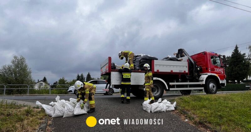 Intensywne opady na Śląsku. Wprowadzono pogotowie przeciwpowodziowe
