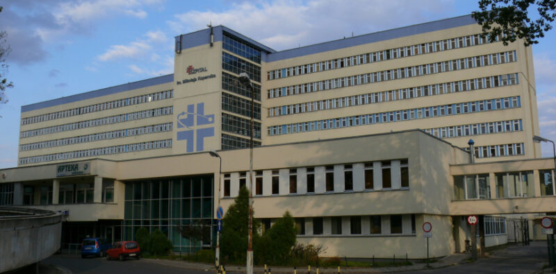 Krztusiec wraca ze zdwojoną siłą