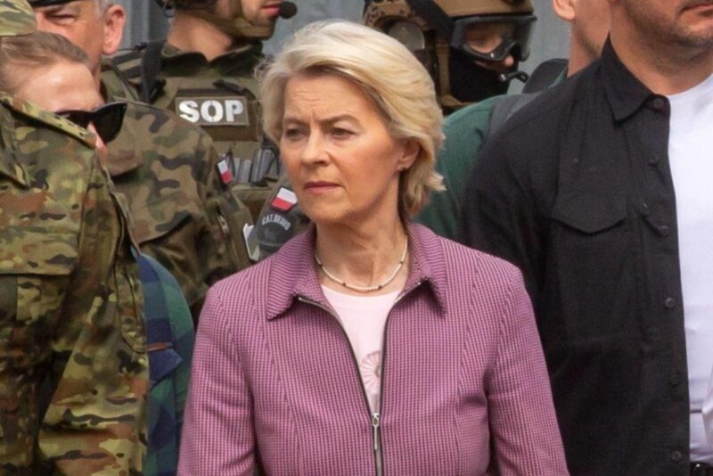 Szefowa KE mówi o wysłaniu wojsk do Ukrainy. „Jasny plan działania”