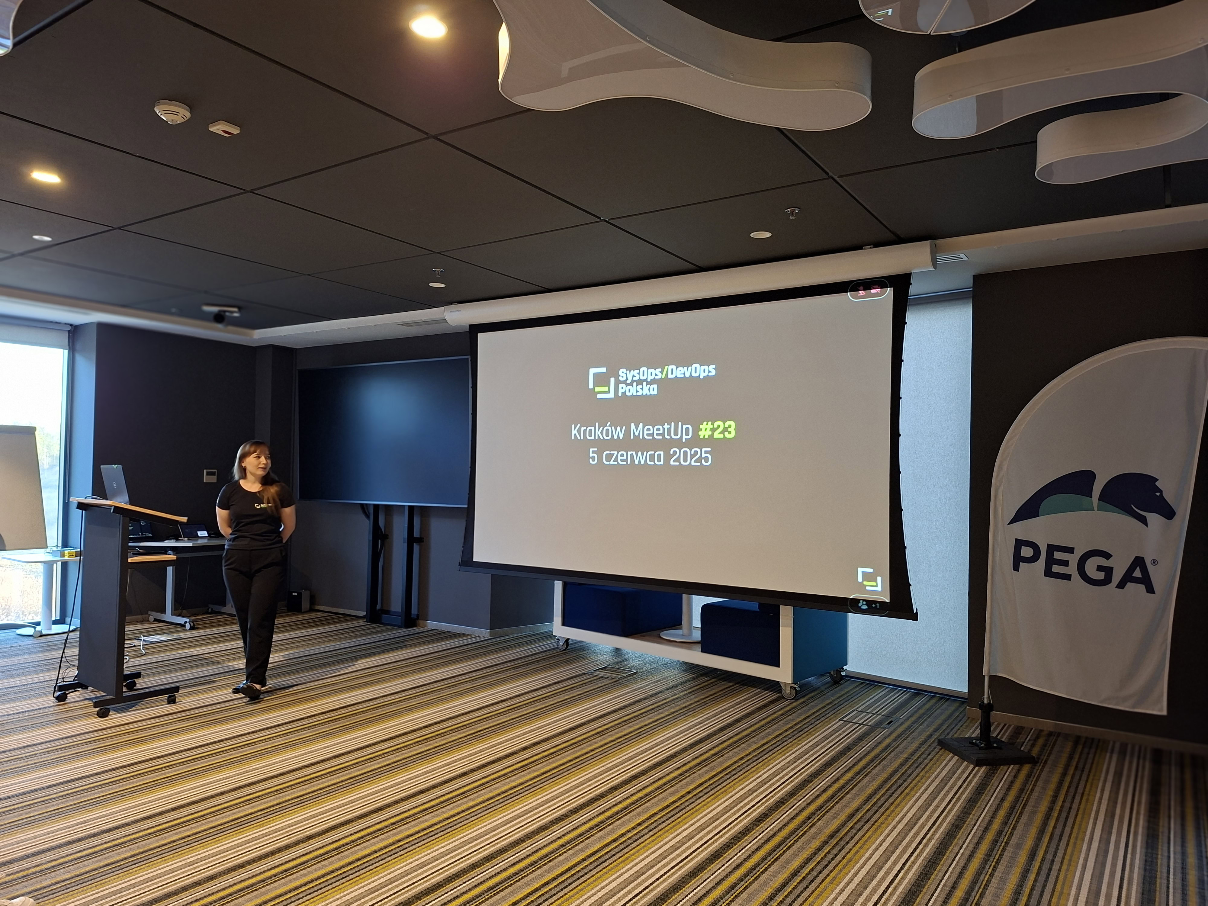 Praktyczna dawka wiedzy o AWS i mobile CI/CD w Krakowie!