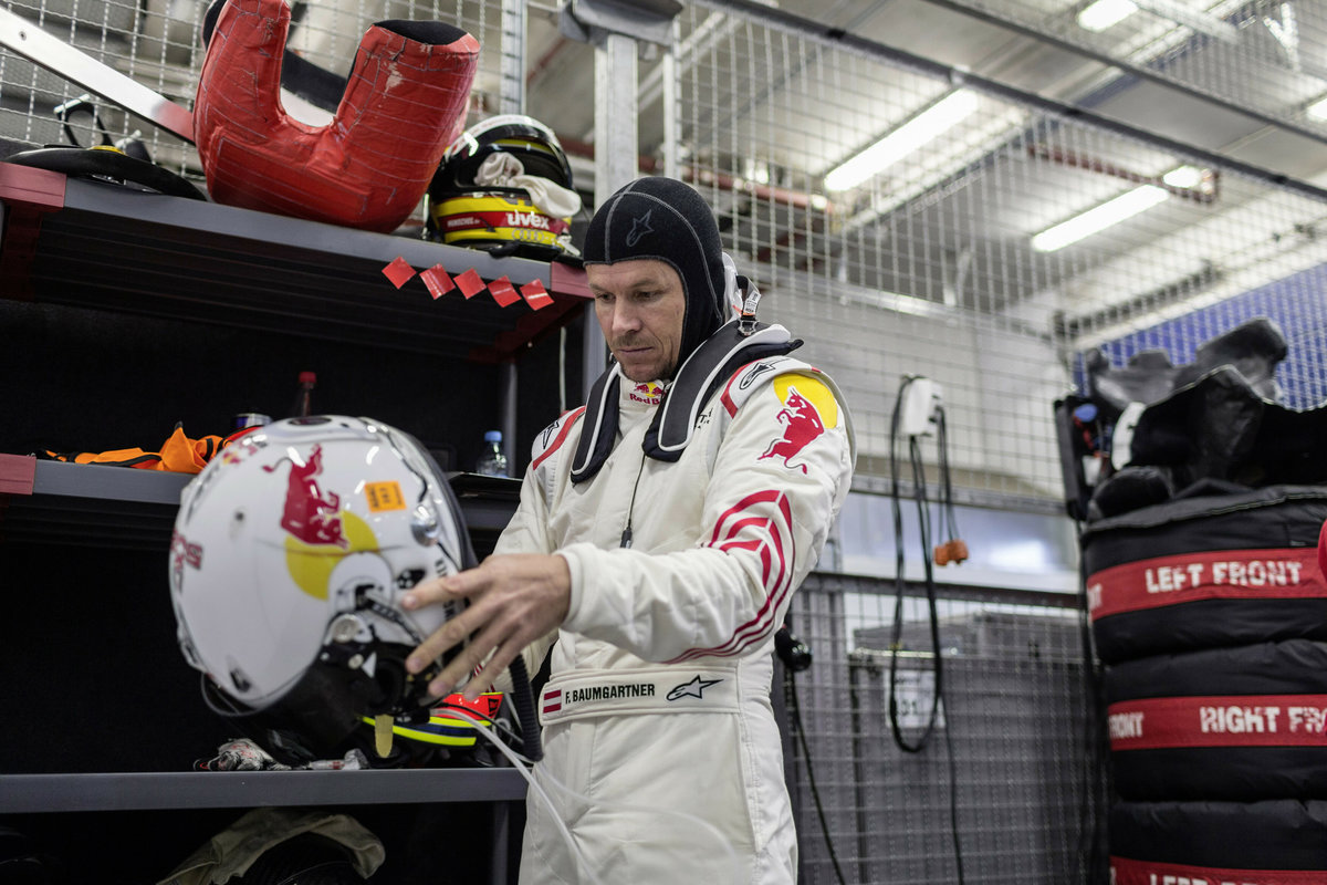 Felix Baumgartner nie żyje. Austriak zapisał się także w historii polskiego motorsportu