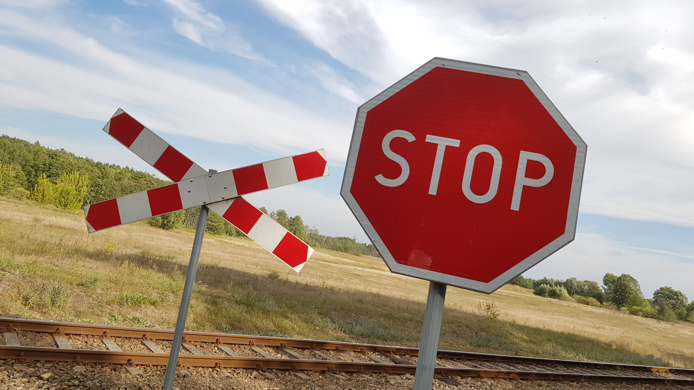 Elektryfikacja w Gorzowie stoi w miejscu. Projekt linii przebudowy linii kolejowej zablokowany