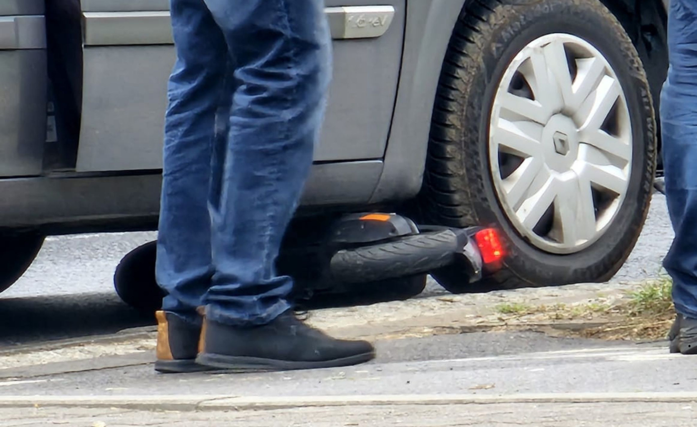Gorzów: Potrącenie 12-latka na hulajnodze. Wjechał na przejazd rowerowy