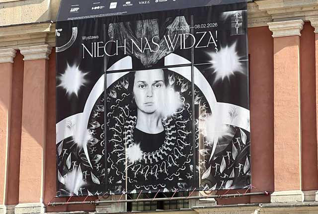 “Niech nas widzą! Wizerunek, strój, ciało” – najnowsza wystawa czasowa w Zamku Królewskim w Warszawie.