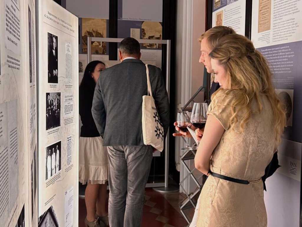 Dyplomaci Drugiej Rzeczypospolitej Polskiej w Rzymie. Wystawa w Stacji Naukowej PAN