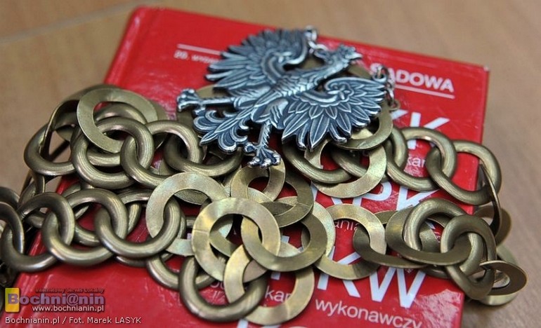 Zarzuty wobec mężczyzny, który zniszczył zabytkowy krucyfiks podczas mszy w Nowym Wiśniczu