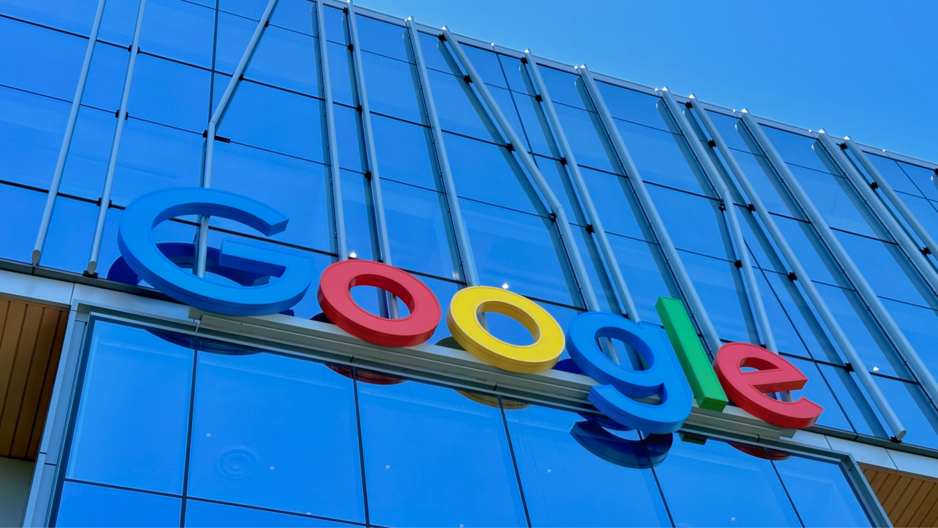 Google Cloud przyspiesza z AI. 75 mld dolarów na infrastrukturę do 2025 roku