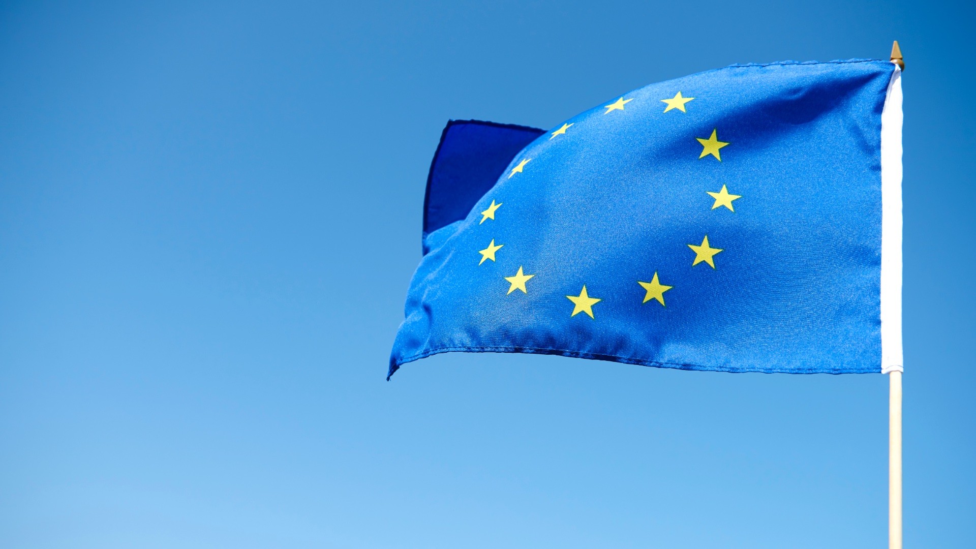 Startupy a AI Act: Komisja Europejska planuje złagodzenie regulacji