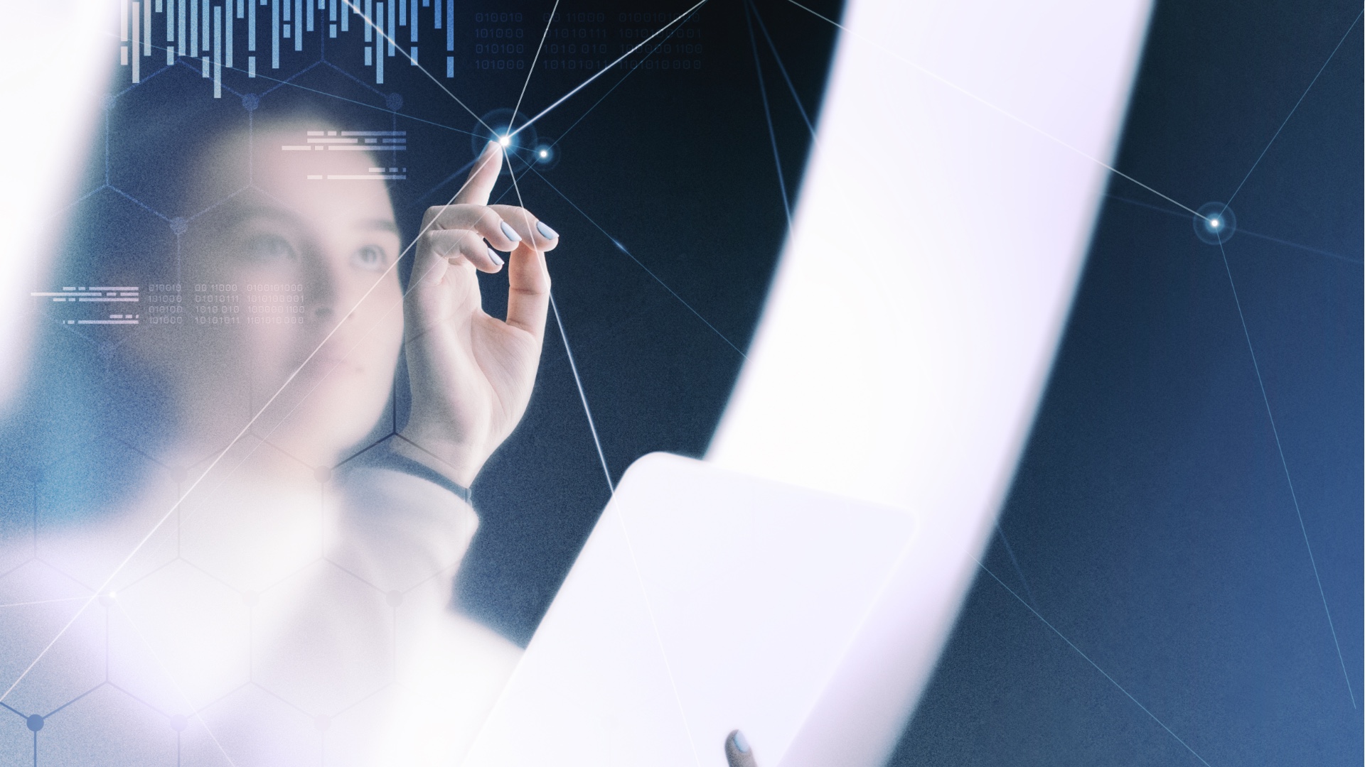 Sektor publiczny wchodzi w fazę cyfrowej skali: 70% obywateli online, miliardy na inwestycje w IT