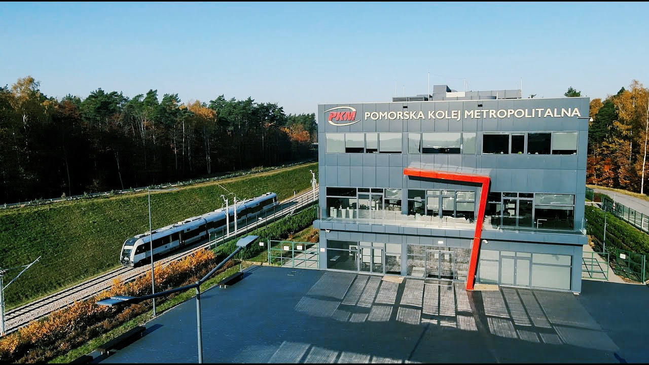 Bezpieczniejsze dane, zero przestojów – transformacja IT w Pomorskiej Kolei Metropolitalnej