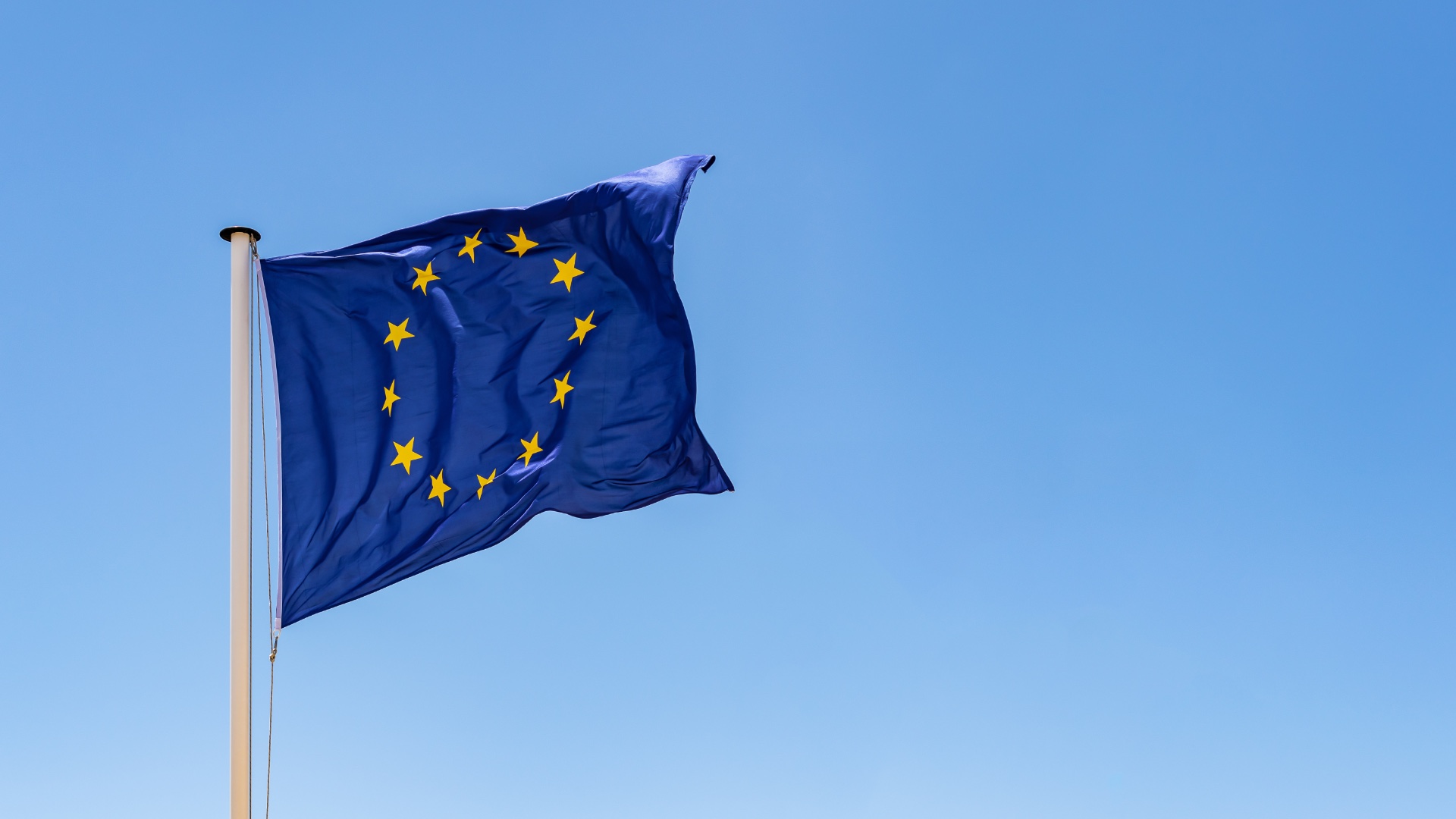 Komisja Europejska chce opuścić chmurę Microsoftu. W grze OVHcloud i inni