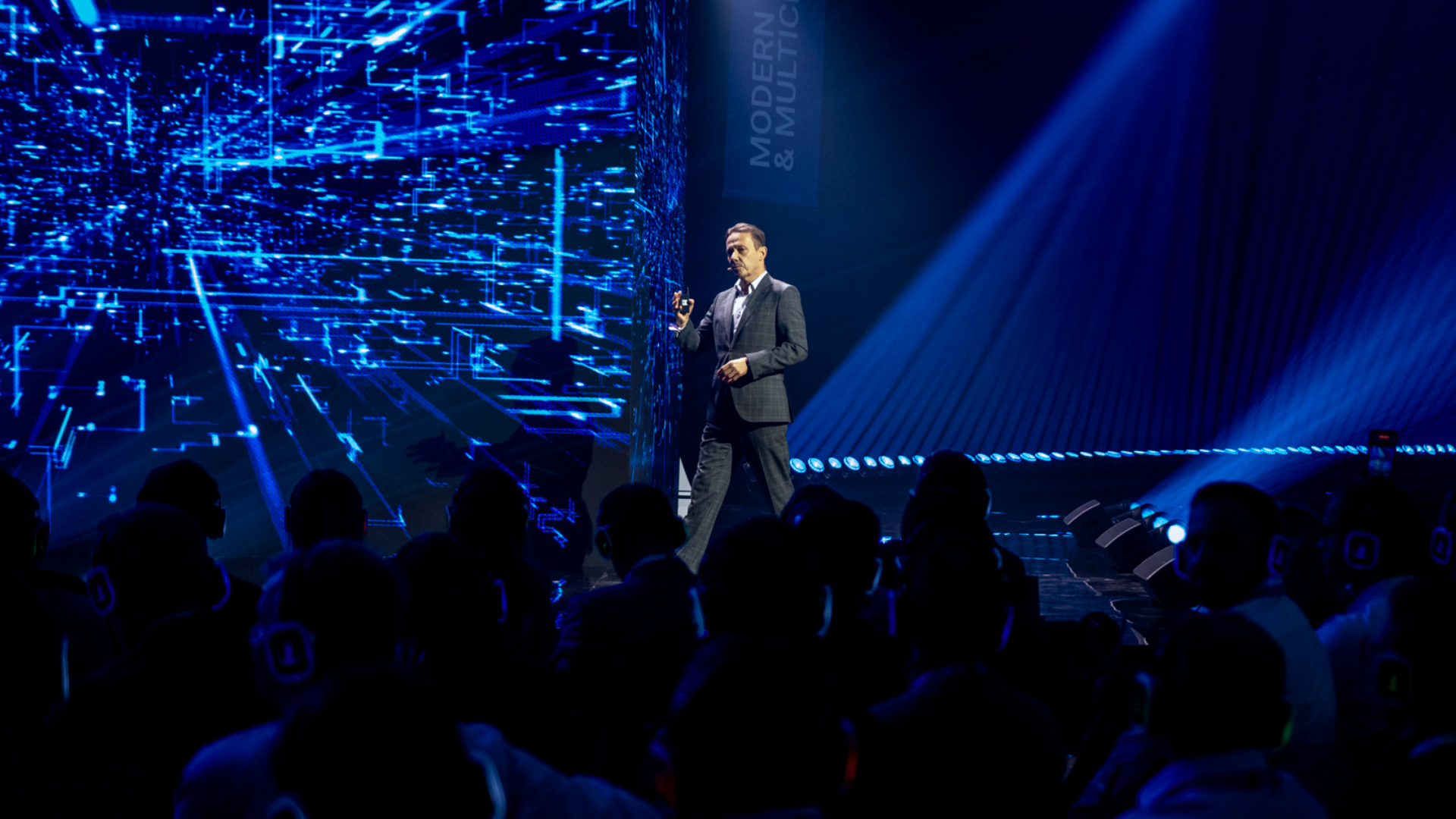 Koniec Shadow AI, początek mierzalnego ROI. najważniejsze wnioski z Dell Technologies Forum 2025