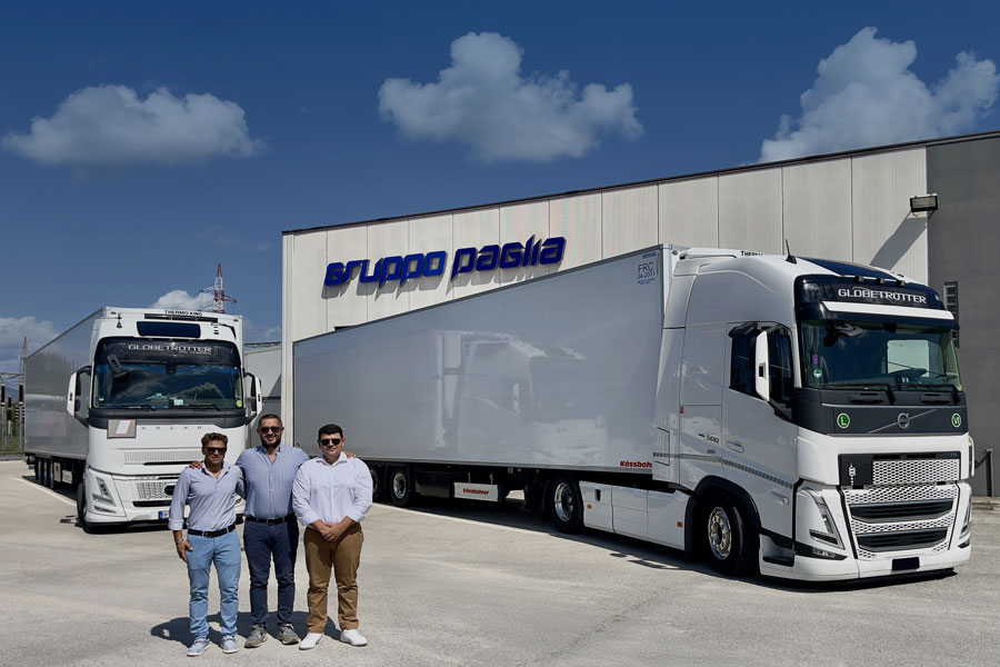 Dwie naczepy dla Grupy Paglia