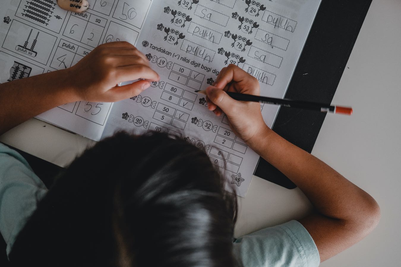 Wyprawka do zerówki. Jakie przybory szkolne są niezbędne? Oto lista