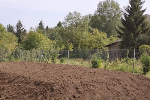 Podniesienie terenu działki bez pozwolenia
