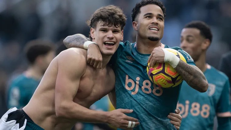 Liverpool „zielony”, aby ukończyć pierwsze podpisy jako mistrzowie Premier League