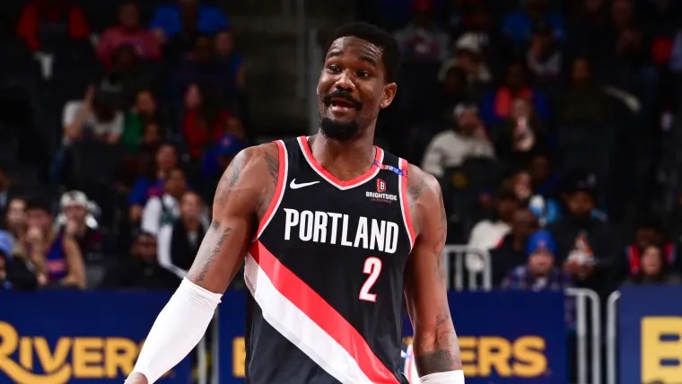 DeAndre Ayton nagłówki głównych celów Lakers po pierwszym dniu wolnej agencji Gilbert McGregor