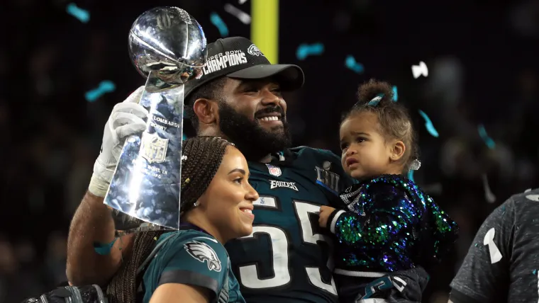 Legenda NFL wraca z emerytury, aby ponownie dołączyć do Philadelphia Eagles Toby’ego Coxona