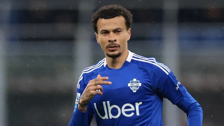 Była gwiazda Tottenhamu rozważa emeryturę po wygnaniu przez Como